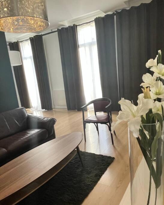 Vigne Et Mer-Spacieux Appartement Haussmannien-2Chambres-Wifi Безьє Екстер'єр фото